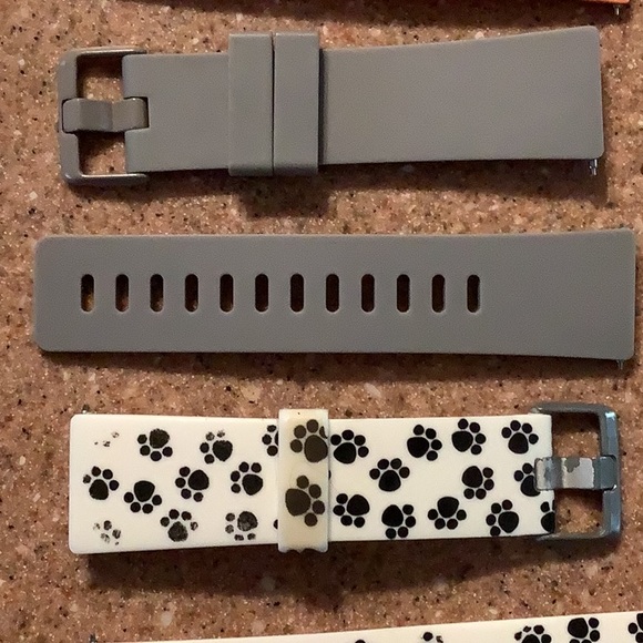 🌹6 complete FitBit Versa watch bands (4 NWOT) - Picture 6 of 14